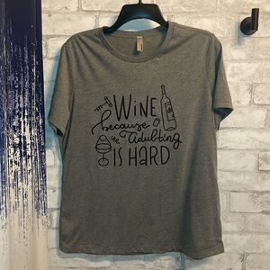 Women’s relaxed fit tee M